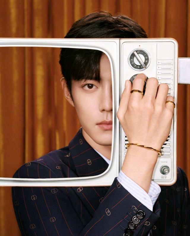 Gucci|「古驰」小飞侠又飘了，肖战给足的底气：是你的，谁也抢不走