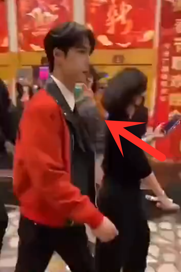 王一博|资源上升？王一博元宵晚会全新路透曝光，一人独挑节目引发热议