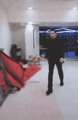 娱乐圈|他一翻红，丑人横行、流量当道的娱乐圈终于有救了！