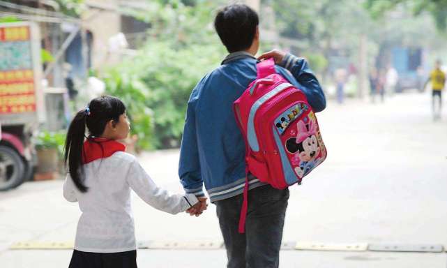 土爸说育儿|爸爸带大的孩子智商更高，想让孩子更优秀，别荒废了爸爸的角色