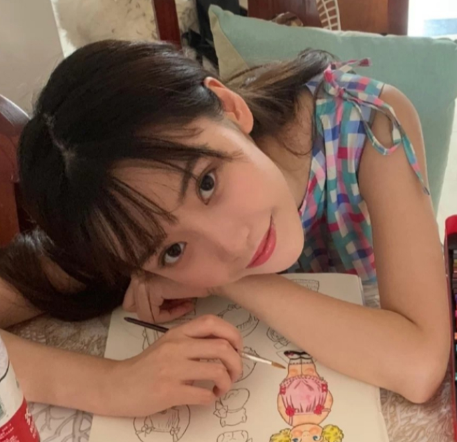 紫月|绿茶鼻祖也中枪？半藏森林晒纯欲风美图，评论区齐喊：真不怪亦凡