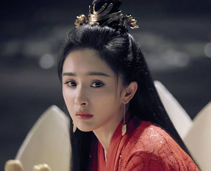 斛珠夫人|斛珠夫人：最终大BOSS现身，指使缇兰手刃帝旭，缇兰做法令人心疼