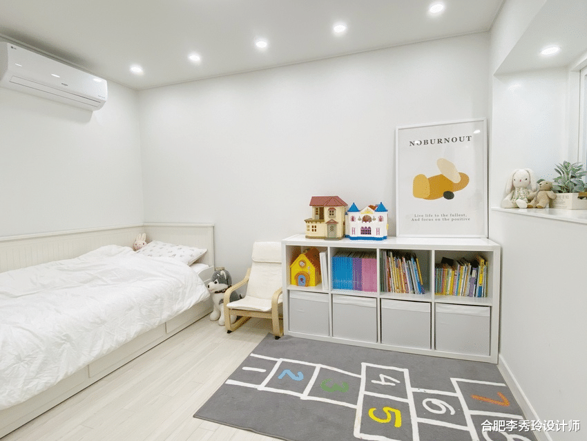 三胎的家庭,装修不图豪华,简单容易收纳,适合孩子活动才是重点