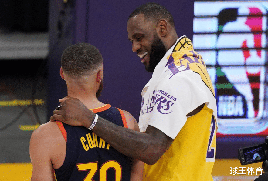 C罗|560万+0误判!湖人勇士附加赛比总决赛还劲爆,NBA女记者曝内幕