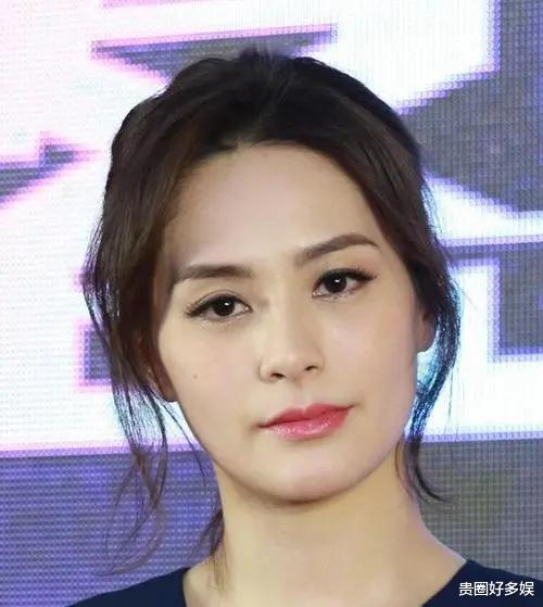 凤九|才知道阿娇当年为何会发生照片事件，娱乐圈对她来说，意义跟别人不同