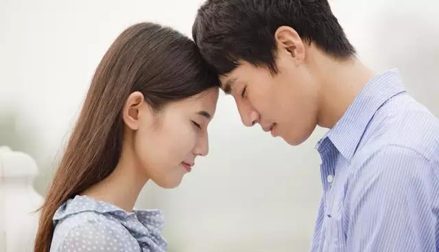 洪金宝|洪金宝女儿36岁至今未嫁,看到照片后才明白,网友:没那胆量