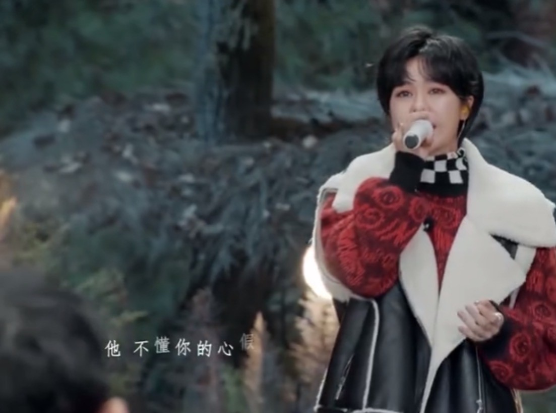 |《时光音乐会》张学友画面破防，何炅戳爆泪腺，中国式浪漫太动人