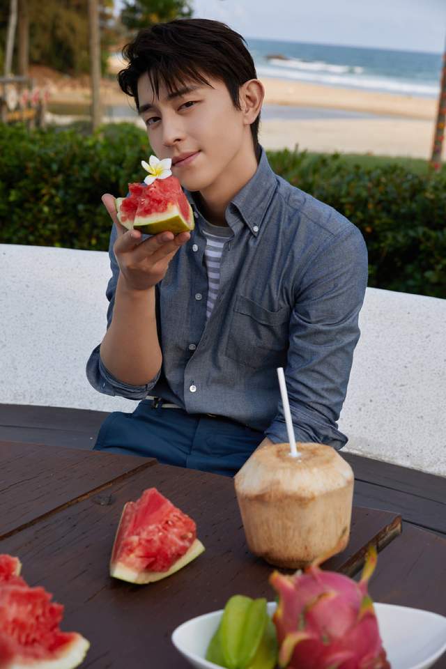 实习律师|《实习律师》眼光独到，被曝因张哲瀚放弃2字顶流，幸而及时止损