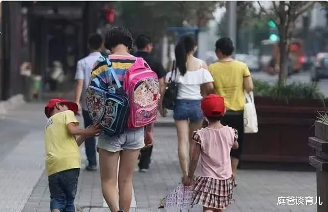 庭爸谈育儿|“双减”下如何培养学霸?资深老教师说小学六年,原来每年都不同
