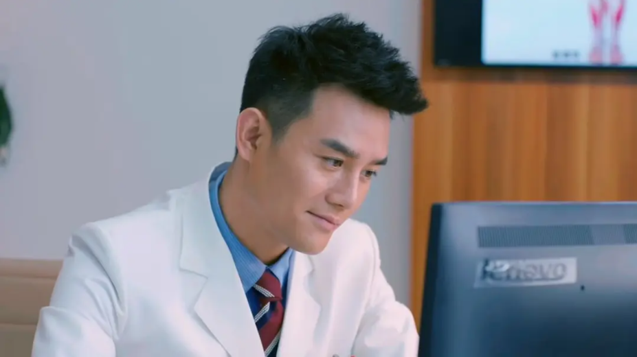 周锐|才播出2集，双台收视齐飞，口碑爆炸，浙江台又甩出一部王炸剧