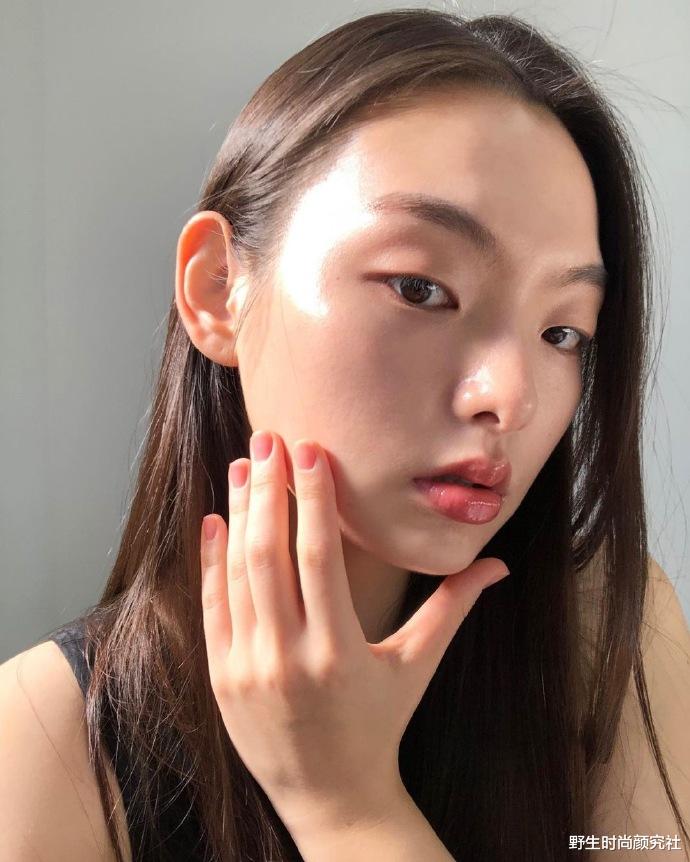 护肤|护肤的精髓是什么？讲究女人的“以油养肤”，告诉你护肤真相