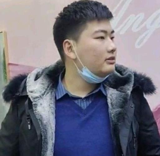 王俊凯|陈亚男手段犀利！前脚维护私号，后脚以“公益”为跳板，网友：懂得都懂