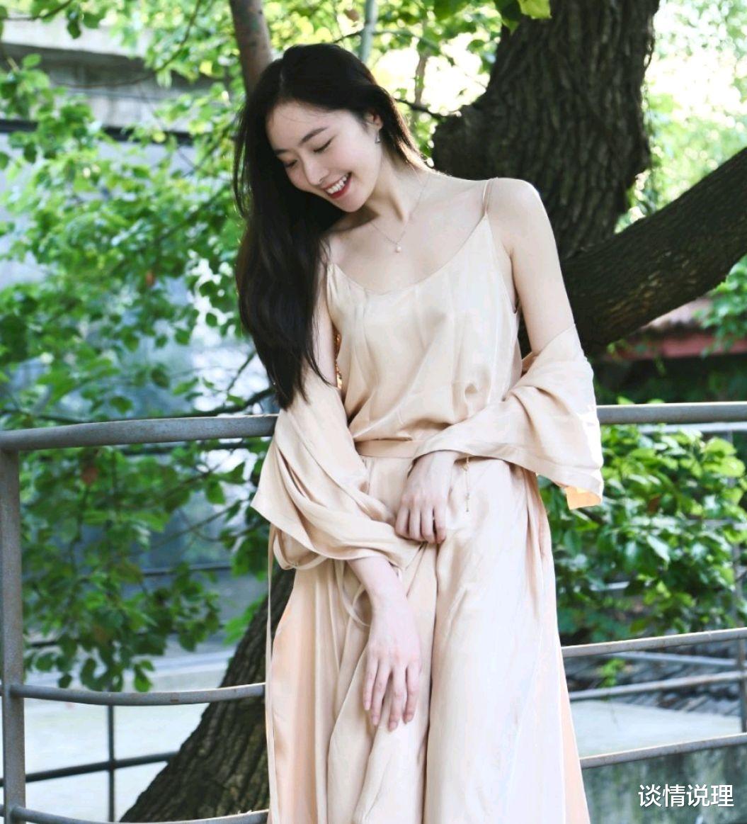 吴亦凡|陈露曝霍尊出轨：他给我900万分手费，搞吴秀波那一套恐吓我