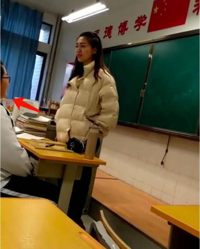 文职|“铁饭碗”职业排行榜，公务员仅排第三名，第一名并非老师