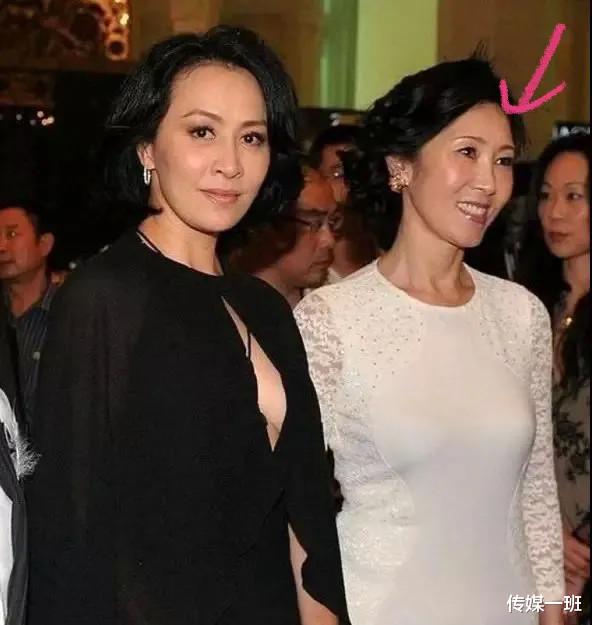 王思聪|国内最神秘的女富婆，拯救了王健林和王思聪两父子，深藏功与名