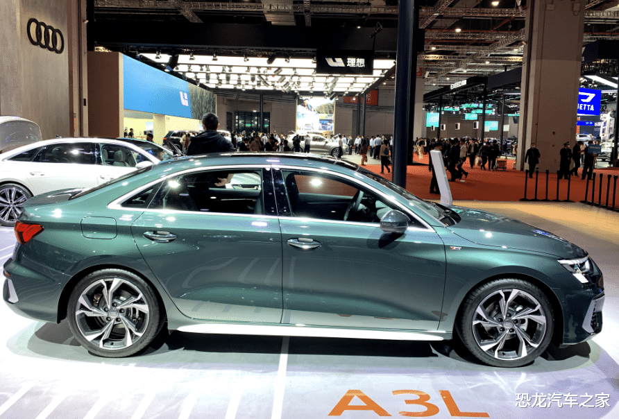 奧迪A3L 35TFSI采用蜂窩狀元素設計，車型亮相於上海車展-圖4