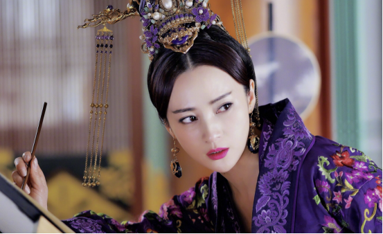 蒋勤勤|“古装第一美人”蒋勤勤：入学当天轰动北电，琼瑶亲自为她取艺名