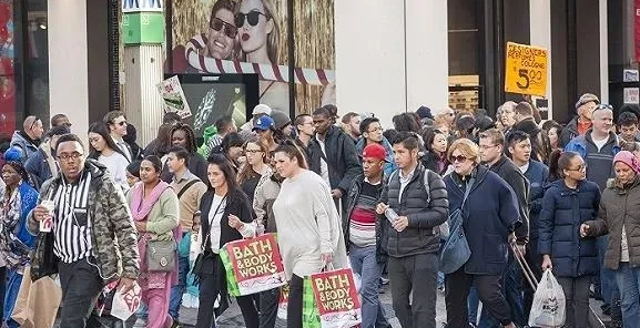 小金来说 为什么美国人比中国人穷?