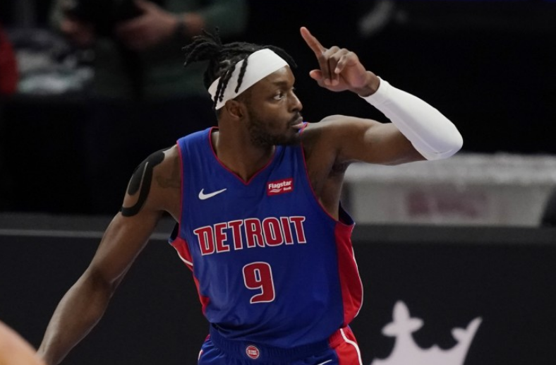 布雷克·格里芬|NBA名记连爆4猛料：塔克交易很快发生，格里芬会被买断！真狂野啊