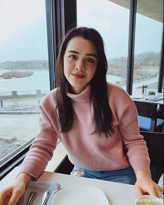 沈月|基因好强大！钟丽缇大女儿拿下华裔小姐亚军，与沈月争最美星二代