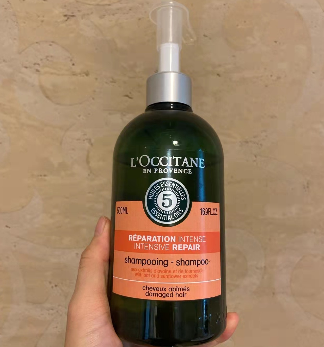 夏小可育儿|热门洗发水红黑榜！不怕秃就一直用，孕妈：小心含伤胎致畸成分！