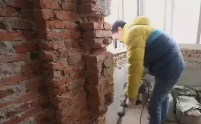 设计师|大龄剩女与父母挤28㎡房里却嫁不出去,设计师爆改后,爸妈激动了