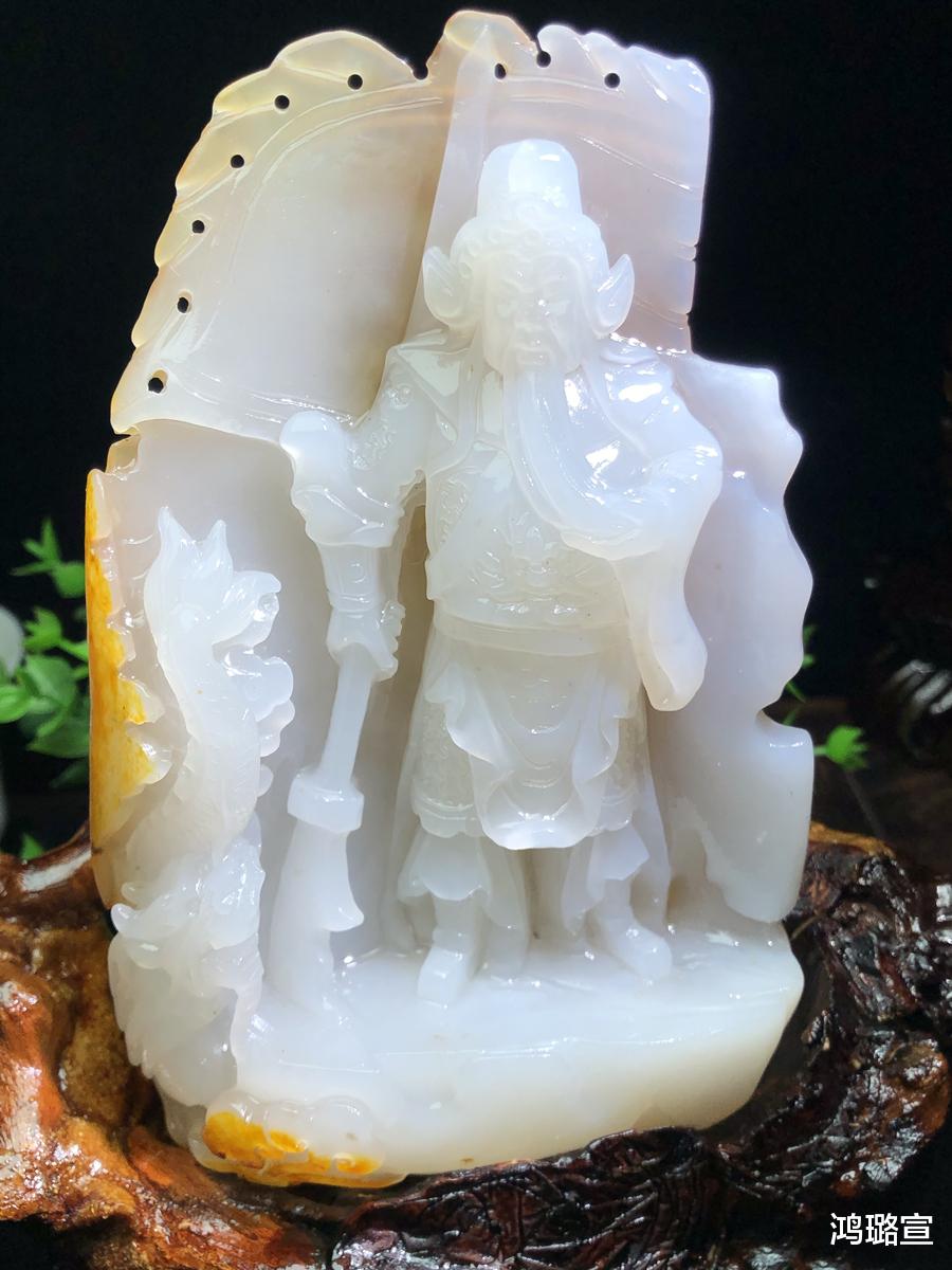 蜜蜡|玉石、琥珀、蜜蜡哪种饰品更优秀？了解品质之后，这个排序很真实