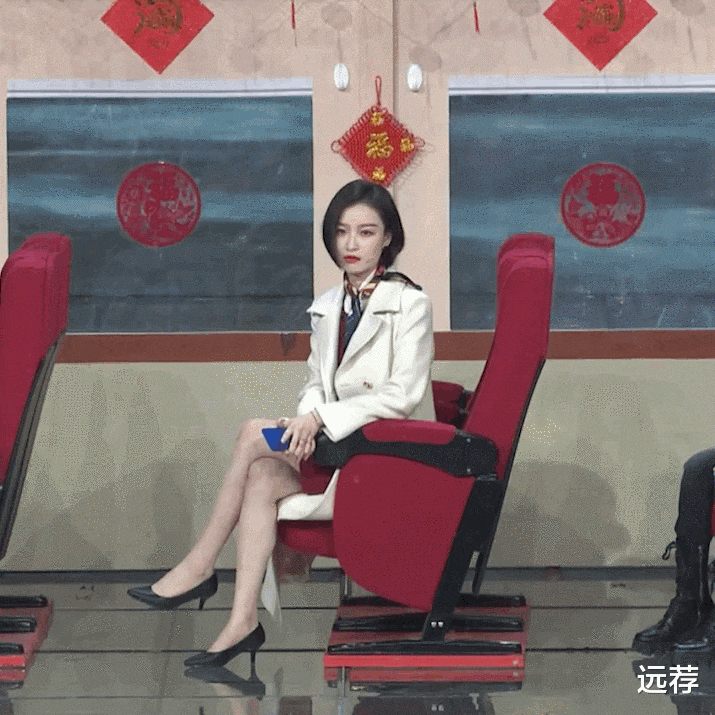 倪妮|倪妮演空姐,因美腿太白火了!然而网友却找出不少吐槽点!