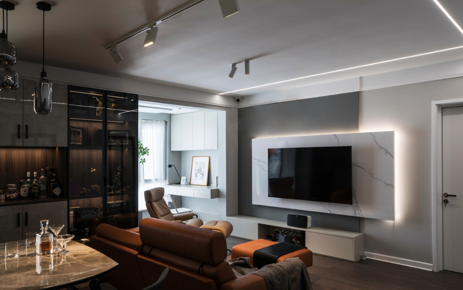 港式轻奢两居室，客餐厅开放式布局，解锁更多对话空间！