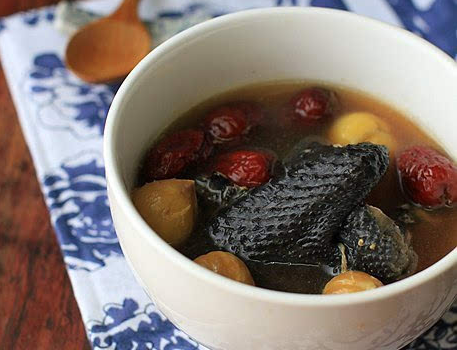 脾胃|4岁半女童脾胃坏死，医生无奈：3种“家常菜”很伤脾，尽早撤下餐桌