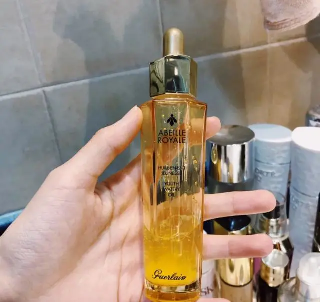冻龄 口碑好的抗老精华液推荐：找出适合你的那款！养肤逆龄争做冻龄人