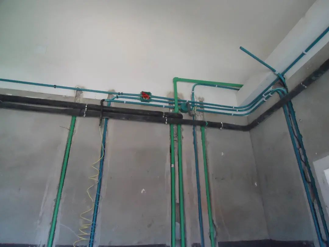 多花好几千换来的水电教训,师傅若再用这3种做法,那就换人吧!