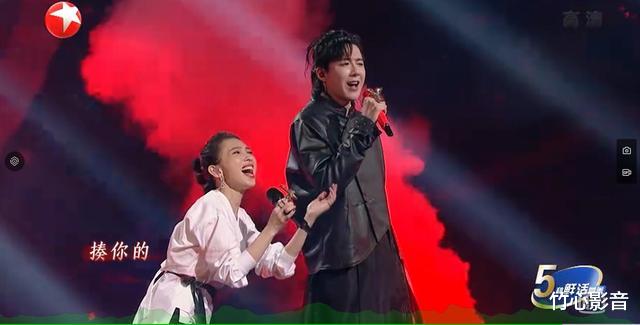 戴佩妮|《我们的歌》戴佩妮组从选歌就看出了“水平”，深度分析这场比赛