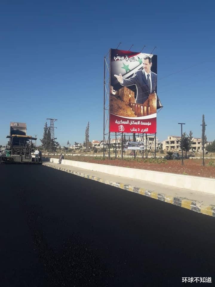 敘利亞重建：大城市阿勒頗鋪瀝青修路，繁榮在藍天白雲下逐漸恢復-圖2