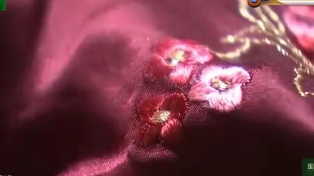 浙江:女子网购酒红色刺绣旗袍,试穿上围太大退货不成反被怼