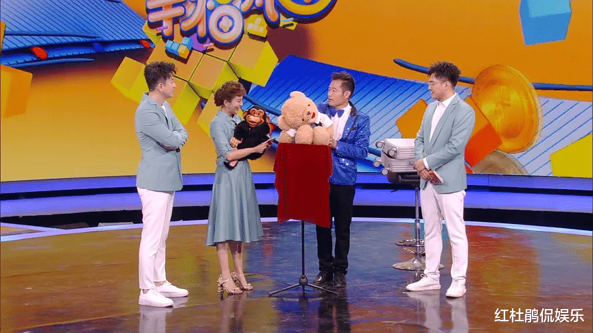 央视|央视综艺节目主持人宫岩3档节目同时在播，为啥存在感依然拼不过同龄的尼格买提？