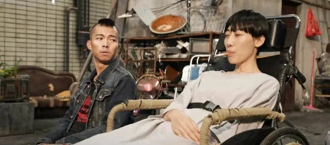 任素汐|公开承认婚内出轨的她，为什么不被骂？