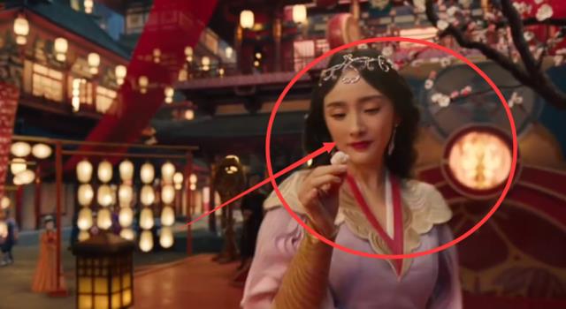 杨幂|杨幂官宣新代言海报图,“漫画鼻”凭实力成焦点,确定真实存在?