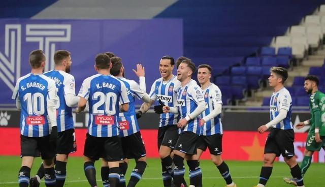 西班牙人|西乙23輪——武磊挺身而出，西班牙人虎嘯巴列卡諾