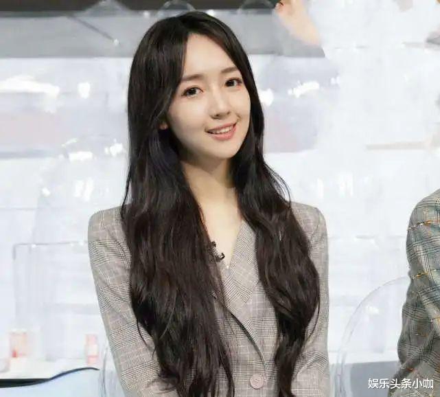 吴亦凡|吴亦凡出大招？都美竹失联，还牵扯出李小璐？