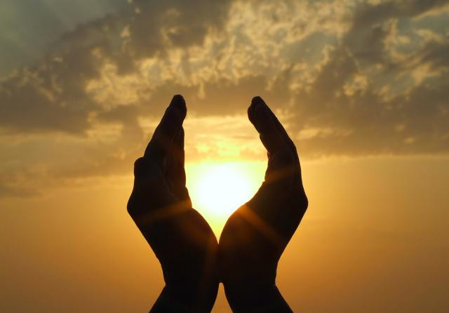 红豆|俗话“得阳者生，失阳者亡”，入冬后，男人做好5件事，提升阳气