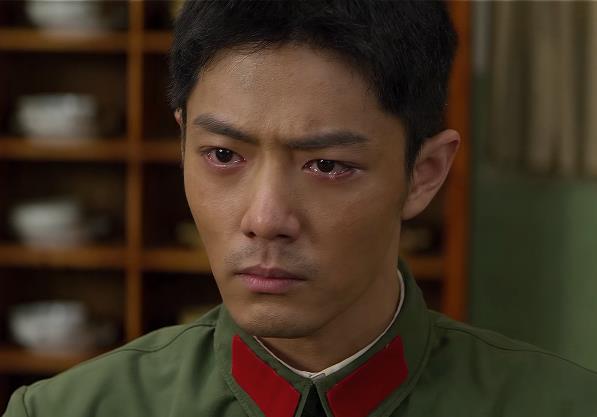 军人|硬汉角色“哭戏”不好演，有的让人泪奔，有的只会扭曲五官干吼