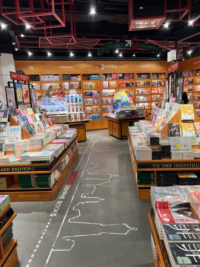 朱丹|主持人朱丹又翻车?配文出错遭网友吐槽,曾因口误被官媒点名批评