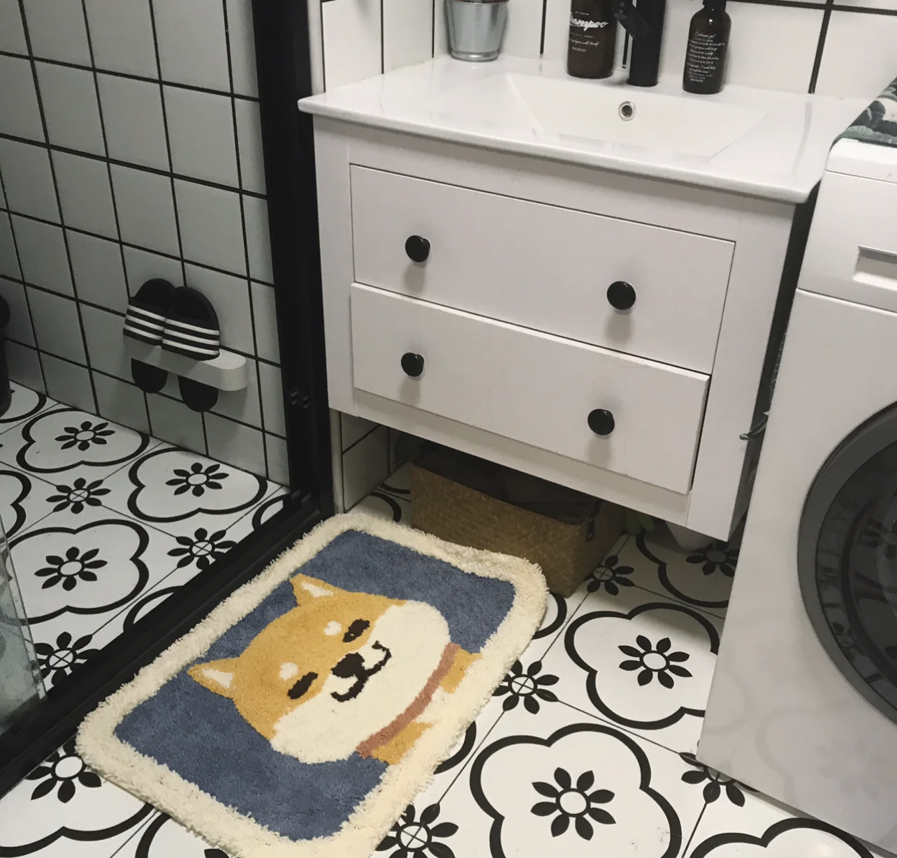 新住家居 为什么玻璃隔断，那么难清洁，却还有很多人给自家卫生间装？