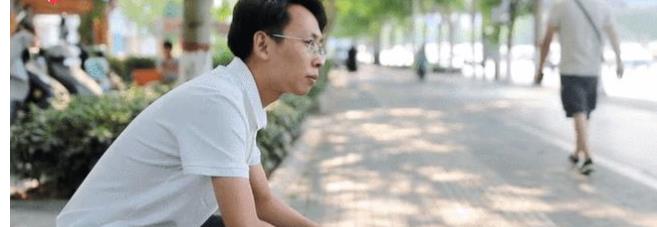 高秀花说育儿|郑州大学毕业生去当服务员，父亲说很丢人，郑大学生难道不值钱吗