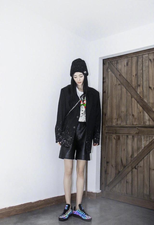 穿搭小可爱|明星穿搭|秋日里,西服的N种穿搭,快来学起来!