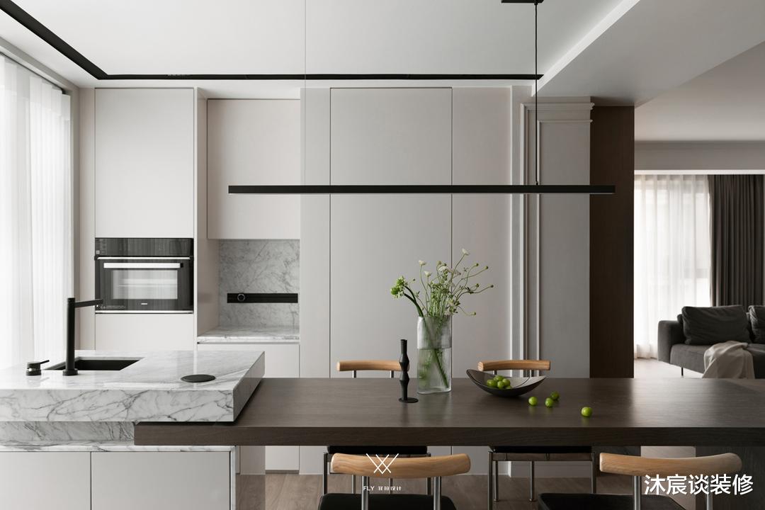 杭州这对夫妻家中的“8不要”，让室内显得开阔大气，美观又实用