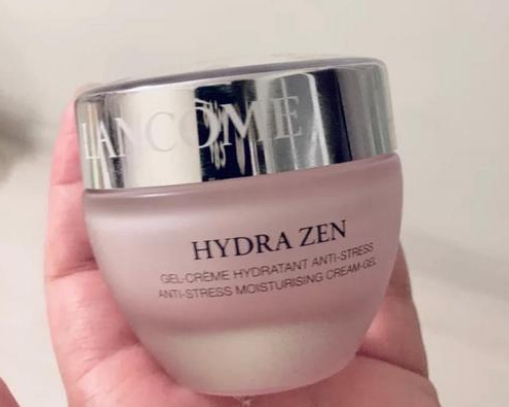 达达时尚界|30岁以上女人该怎么选“抗老面霜”？这几款回购率很高，值得收藏