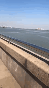 宿舍|“这样的宿舍条件，你愿意去打工吗？”我可以倒贴路费...哈哈哈哈！