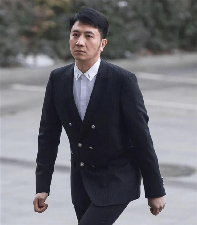 蔡少芬|蔡少芬支持丈夫再婚？回怼钟丽缇要现实一点，网友：人间清醒